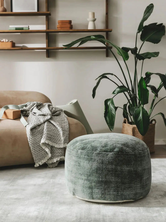 Pouf en tissu 100% Viscose fait main NOVA Vert Clair BENUTA