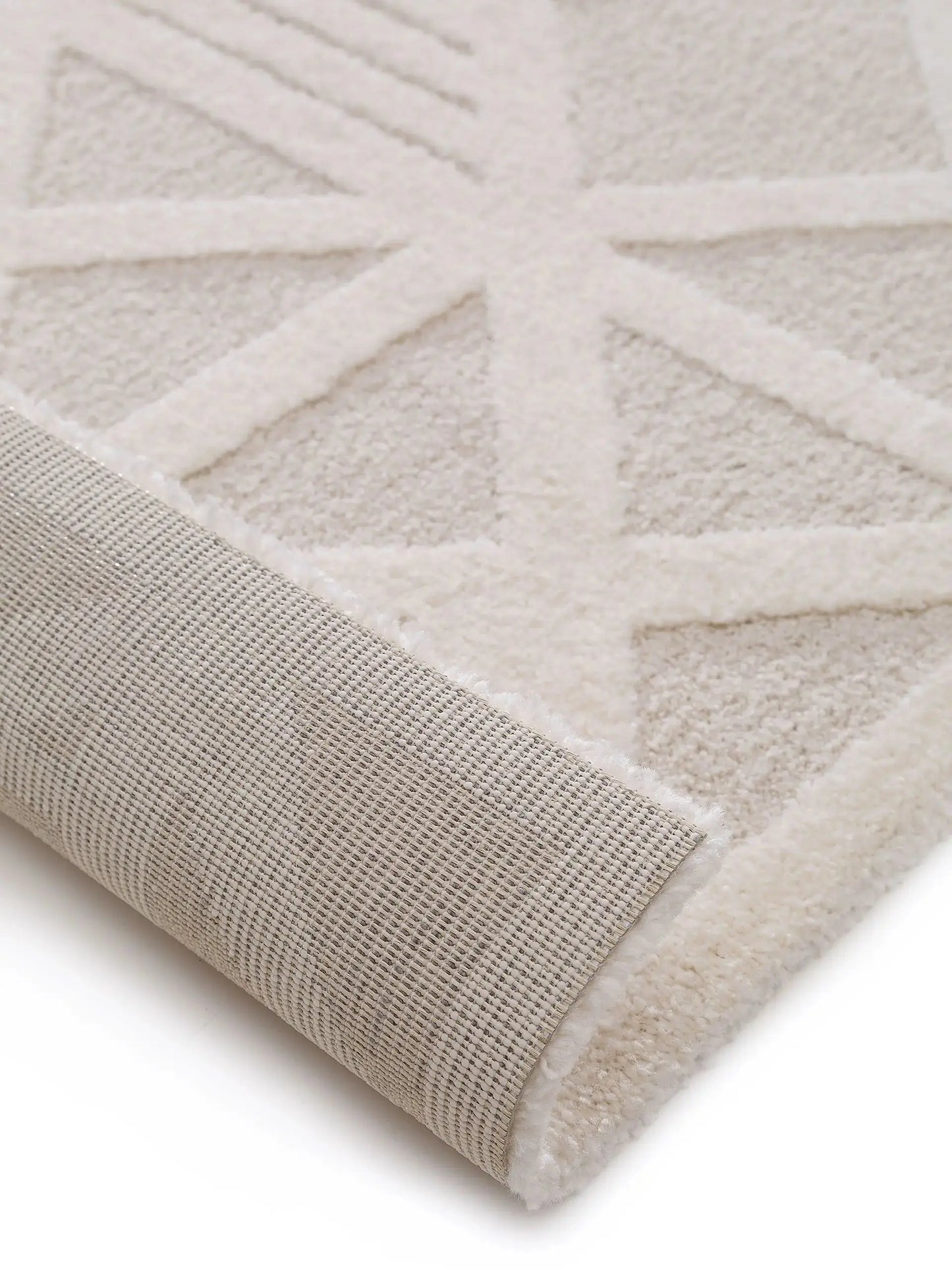 Tapis tissé à la machine EVE Crème BENUTA