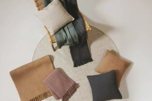 Comment les Plaids en Coton Améliorent Votre Confort de Sommeil - TIKOYA