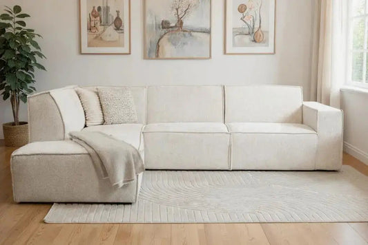 Canapé-en-Tissu-ou-en-Cuir-Comparatif-Familial-pour-Résistance-Entretien-et-Confort TIKOYA