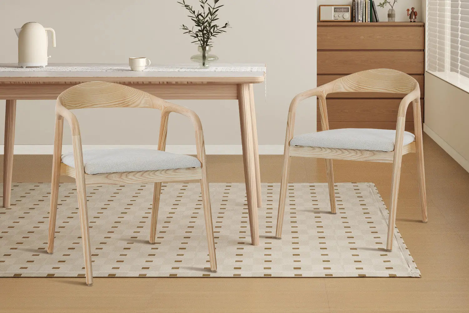 Chaise avec Accoudoir en Bois de Frêne CLARA Beige - 57 x 66.5cm ROUSSEAU