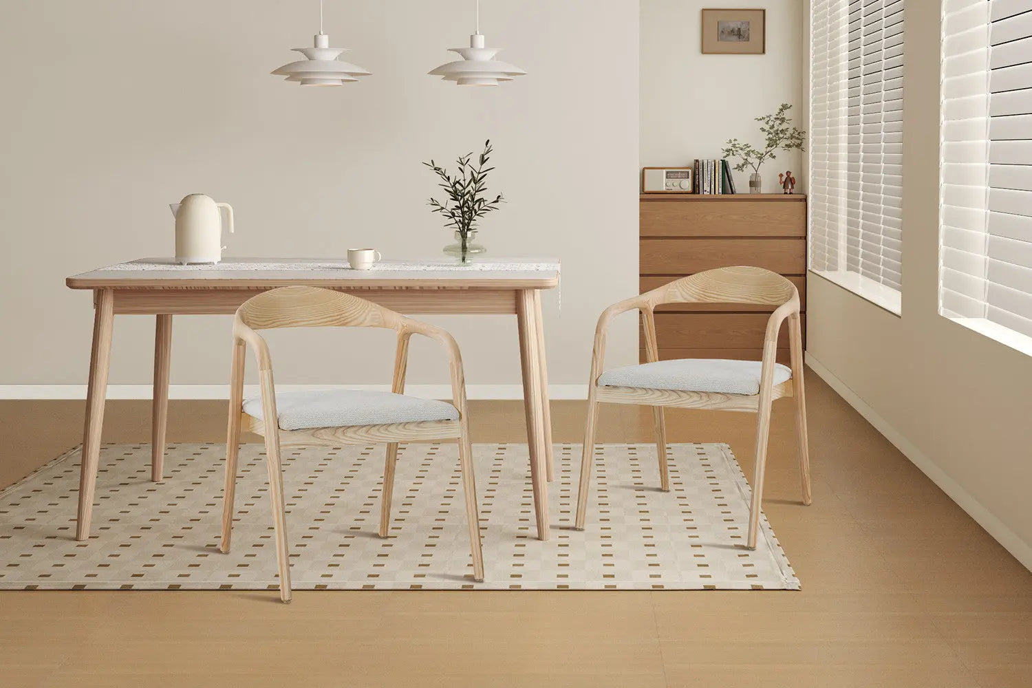 Chaise avec Accoudoir en Bois de Frêne CLARA Beige - 57 x 66.5cm ROUSSEAU