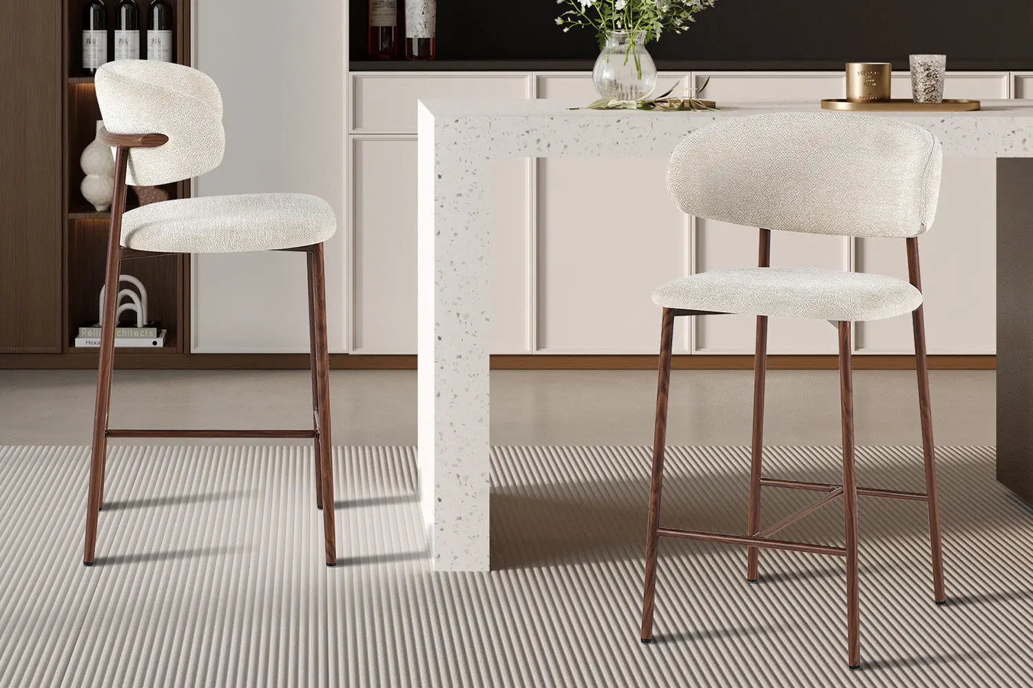 Chaise de Bar Tissu Beige avec Pieds Noyer COYA - 51 x 50 cm ROUSSEAU