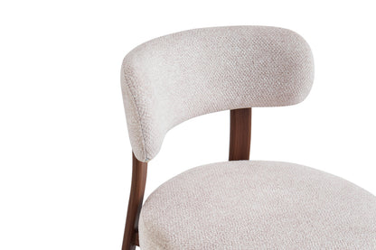 Chaise SAFYA Noyer Tissu Beige - détail piètement effet bois noyer