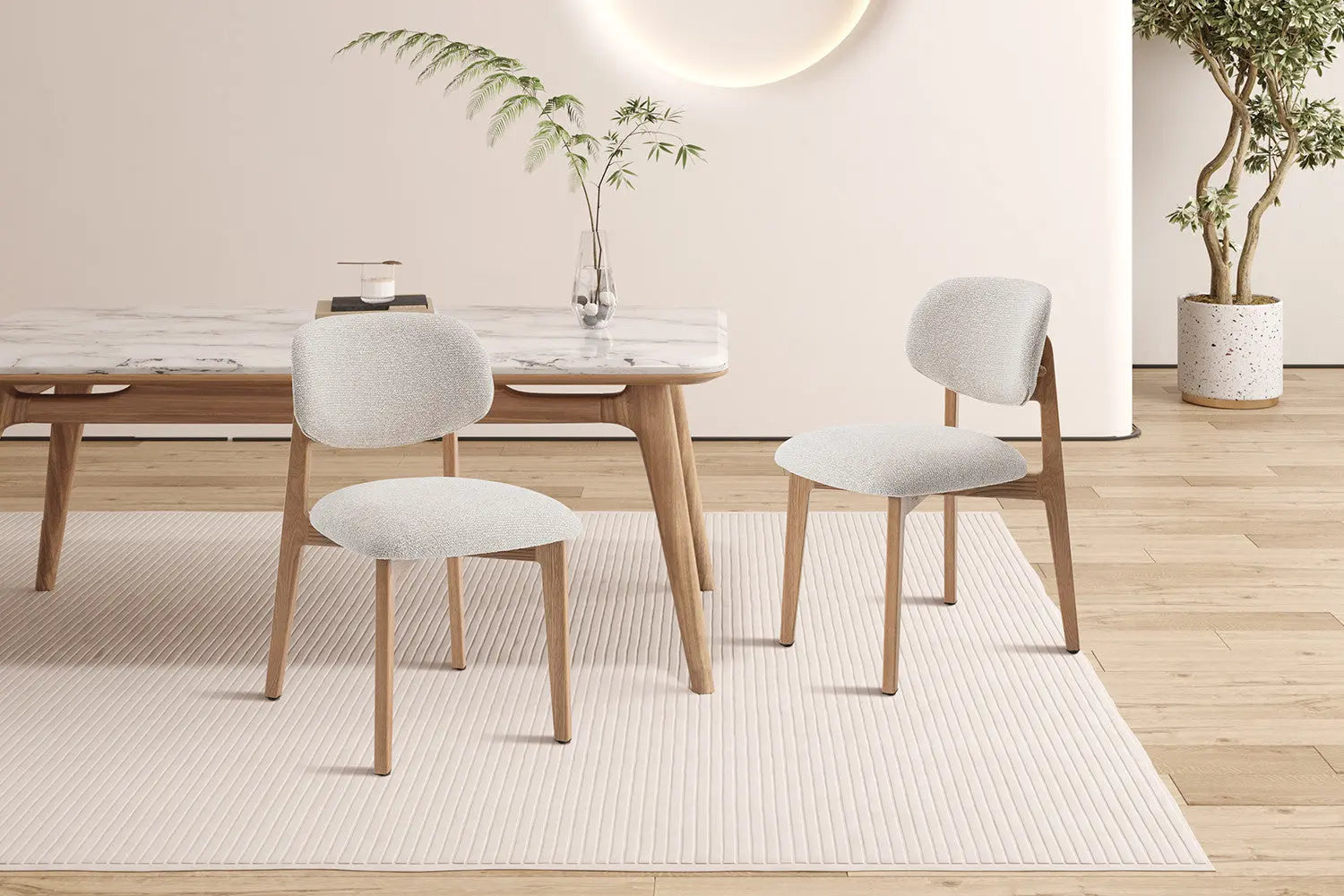 Chaise en Bois de Chêne Claire avec l'assise en tissu couleur Beige KAYA - 48 x 59cm ROUSSEAU