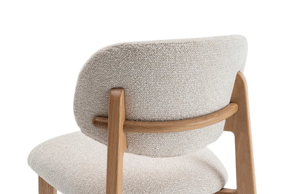 Chaise en Bois de Chêne Claire avec l'assise en tissu couleur Beige KAYA - 48 x 59cm ROUSSEAU