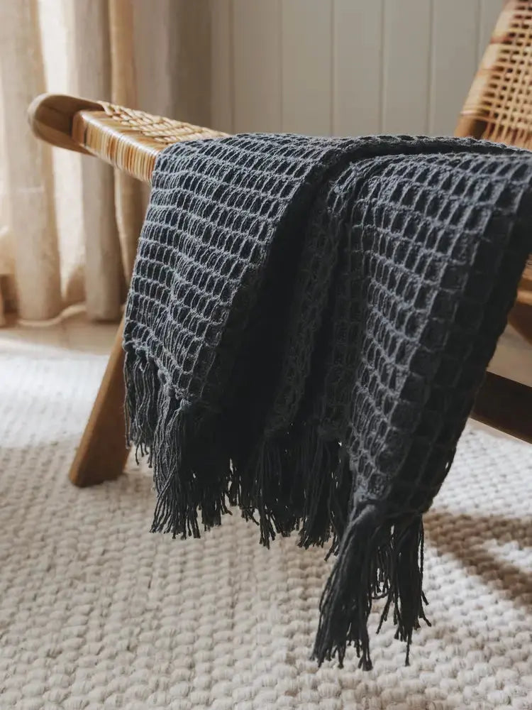 Plaid en Coton fait main Amelia Gris Foncé BENUTA