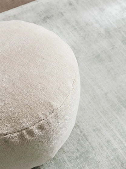 Pouf en tissu 100% Viscose fait main NOVA Crème BENUTA