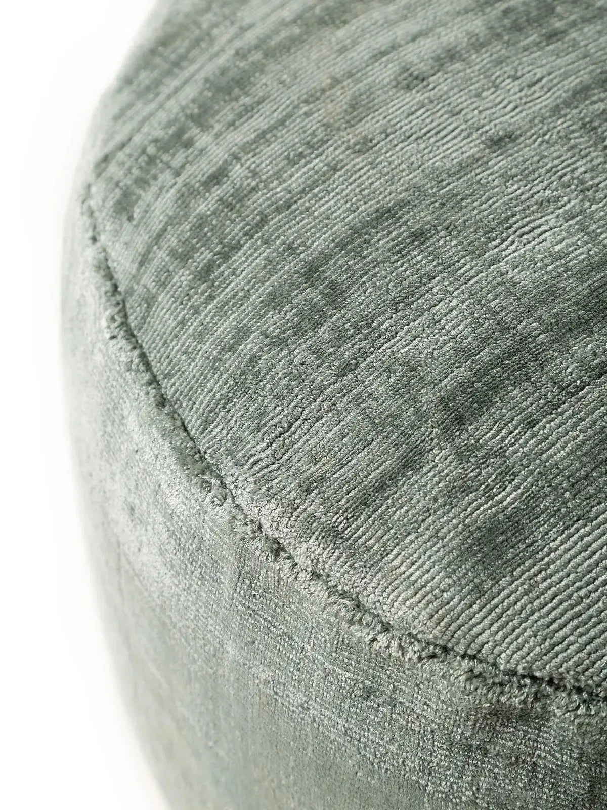 Pouf en tissu 100% Viscose fait main NOVA Vert Clair BENUTA