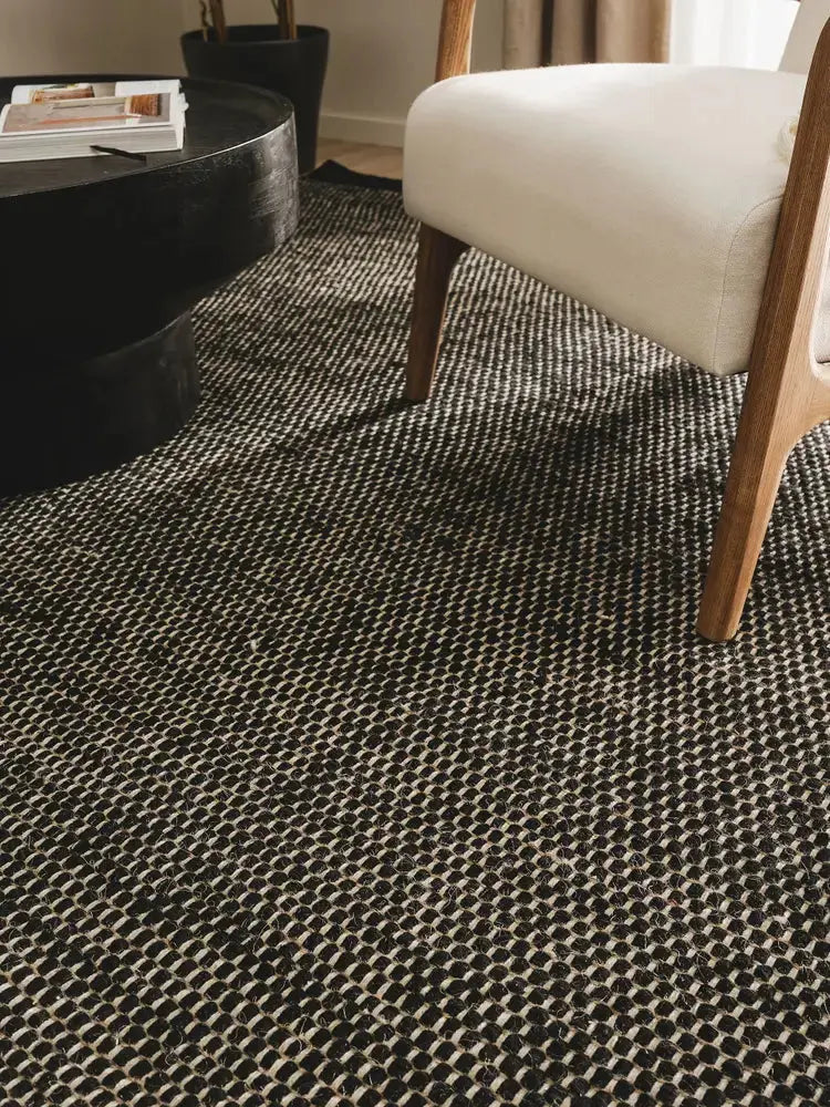 ROCCO - Tapis de laine - Noir et Blanc BENUTA