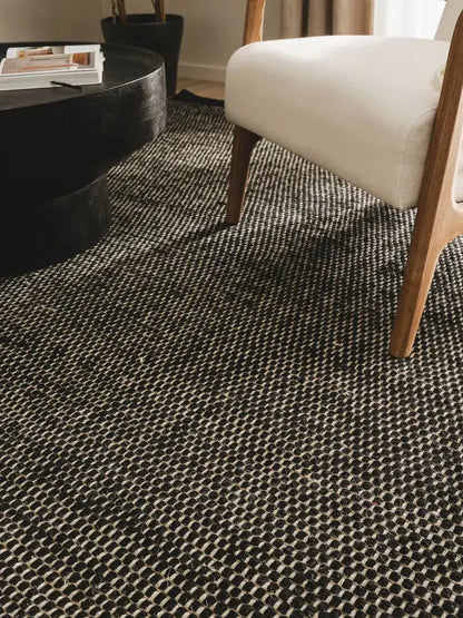 ROCCO - Tapis de laine - Noir et Blanc BENUTA