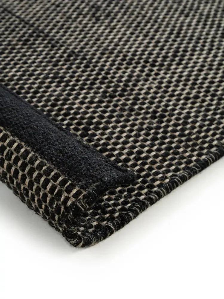 ROCCO - Tapis de laine - Noir et Blanc BENUTA