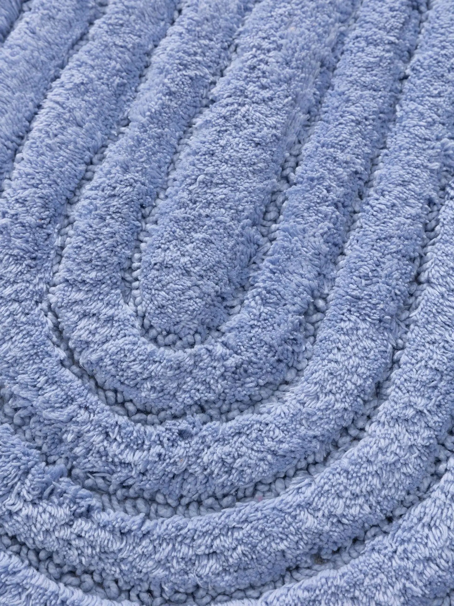 Tapis de bain 100% Coton tufté à la main NIA Bleu BENUTA