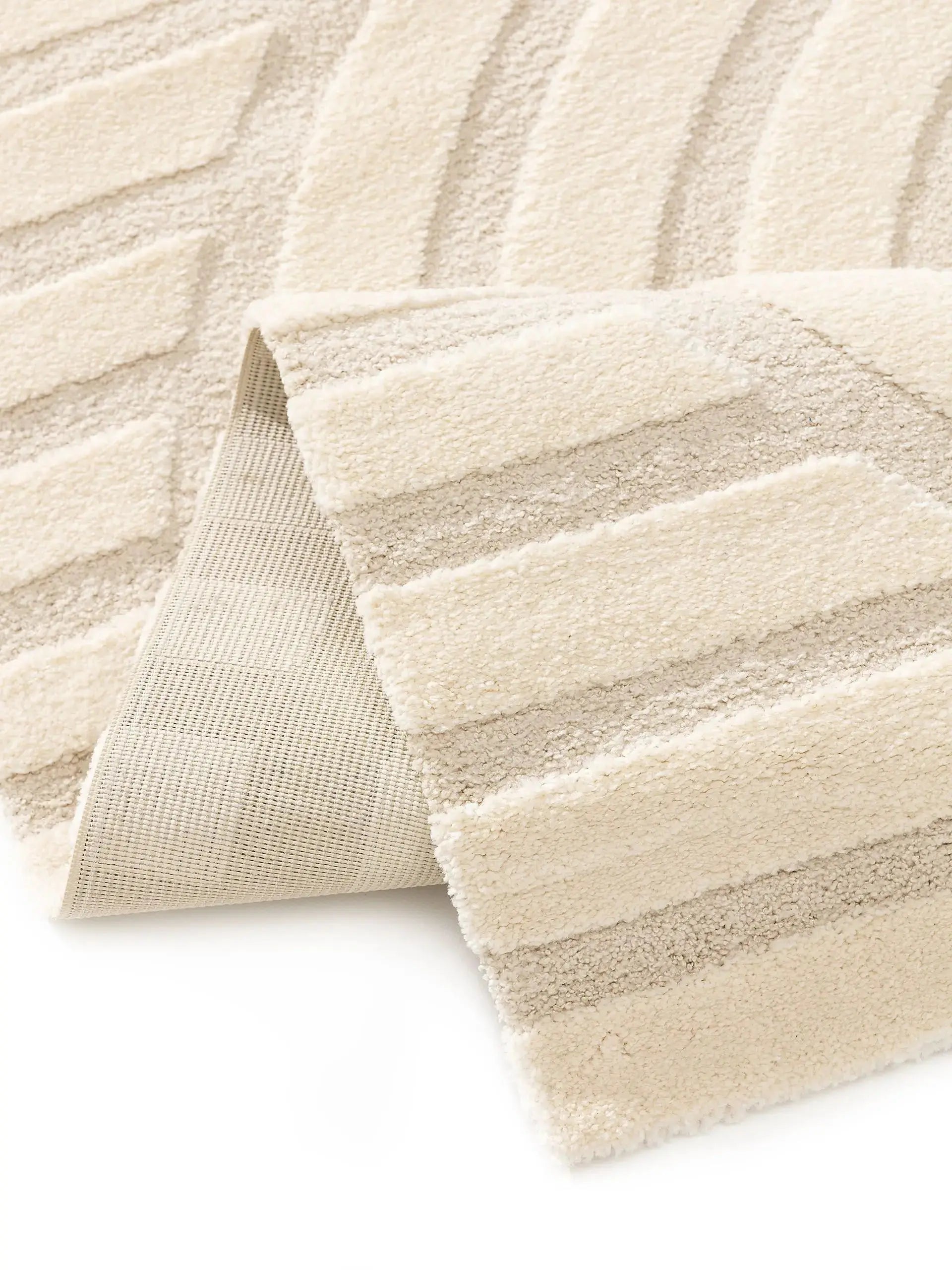 Tapis tissé à la machine EVE Beige BENUTA