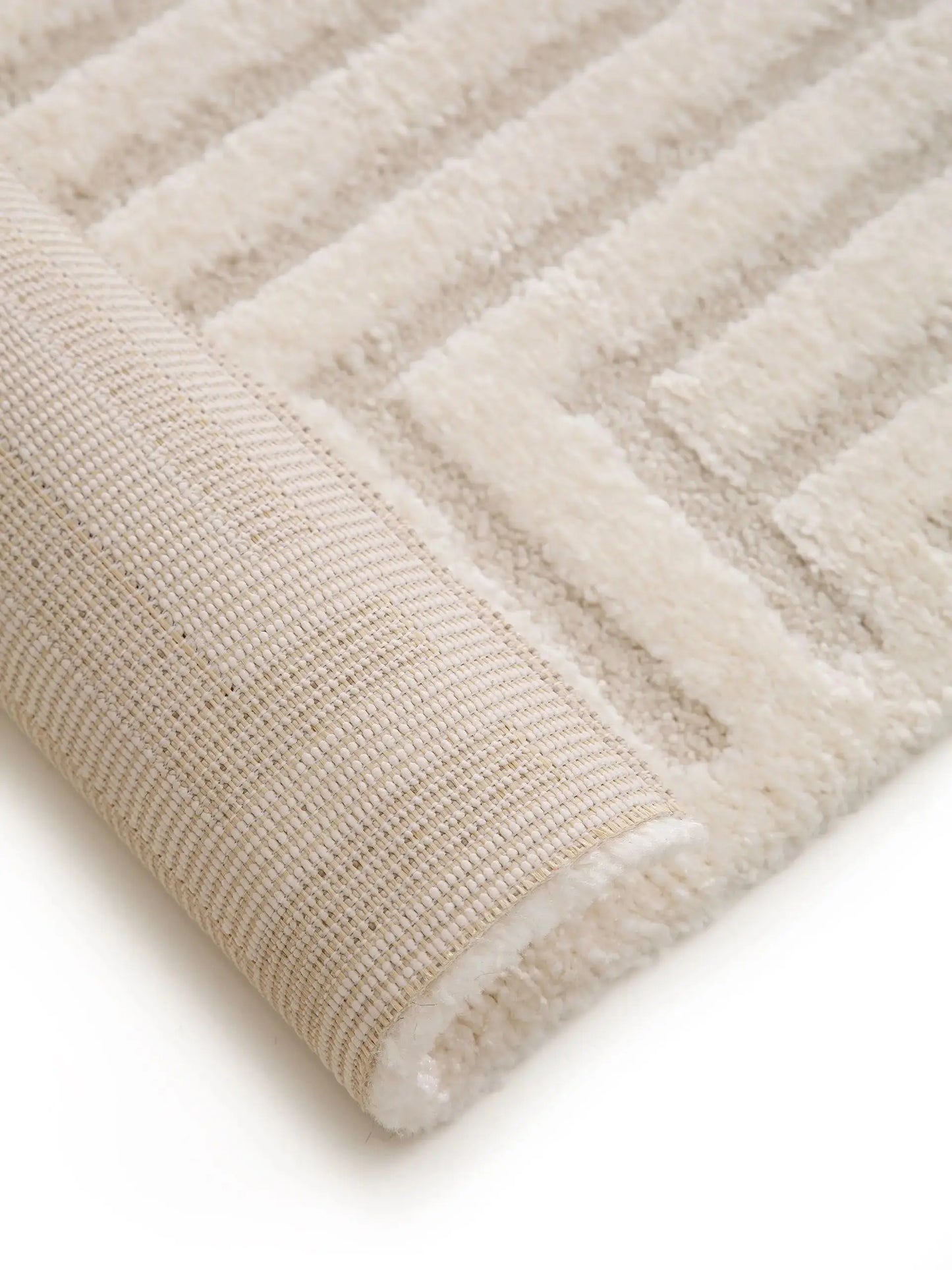 Tapis tissé à la machine EVE Crème BENUTA